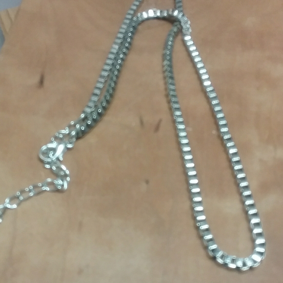 🌹Lot of 3 layering necklaces - Picture 3 of 4